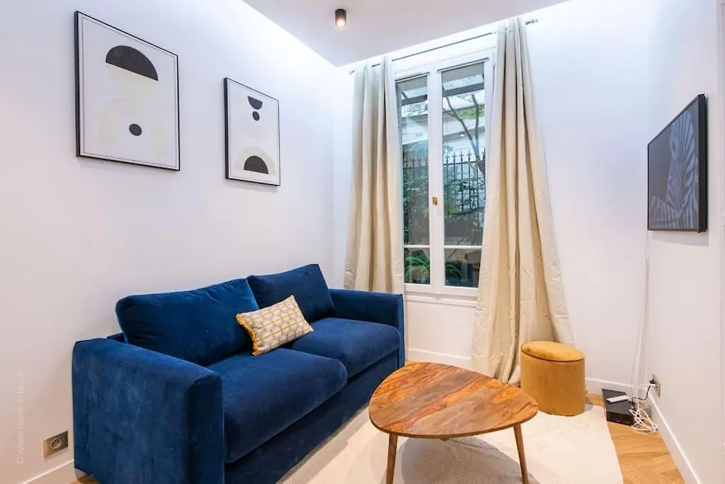 Apartment Le Bardot By - 1 Ch - 4 Pers